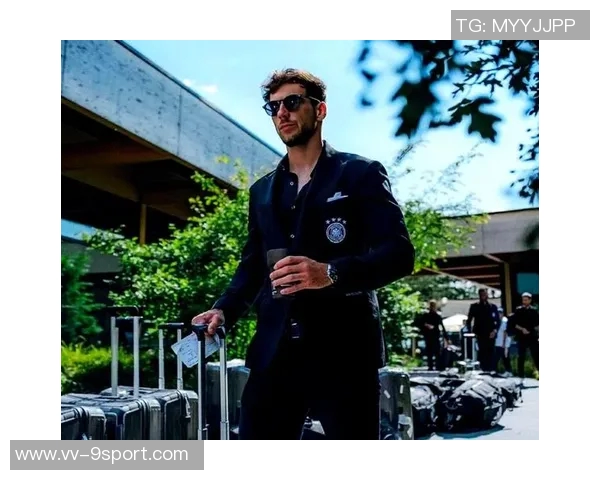 德国男模足球队展现魅力与运动精神的完美结合